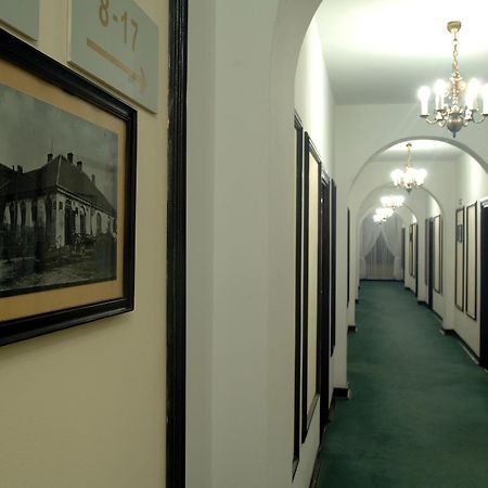 Hotel "Zajazd Napoleonski" Varsovia Exterior foto