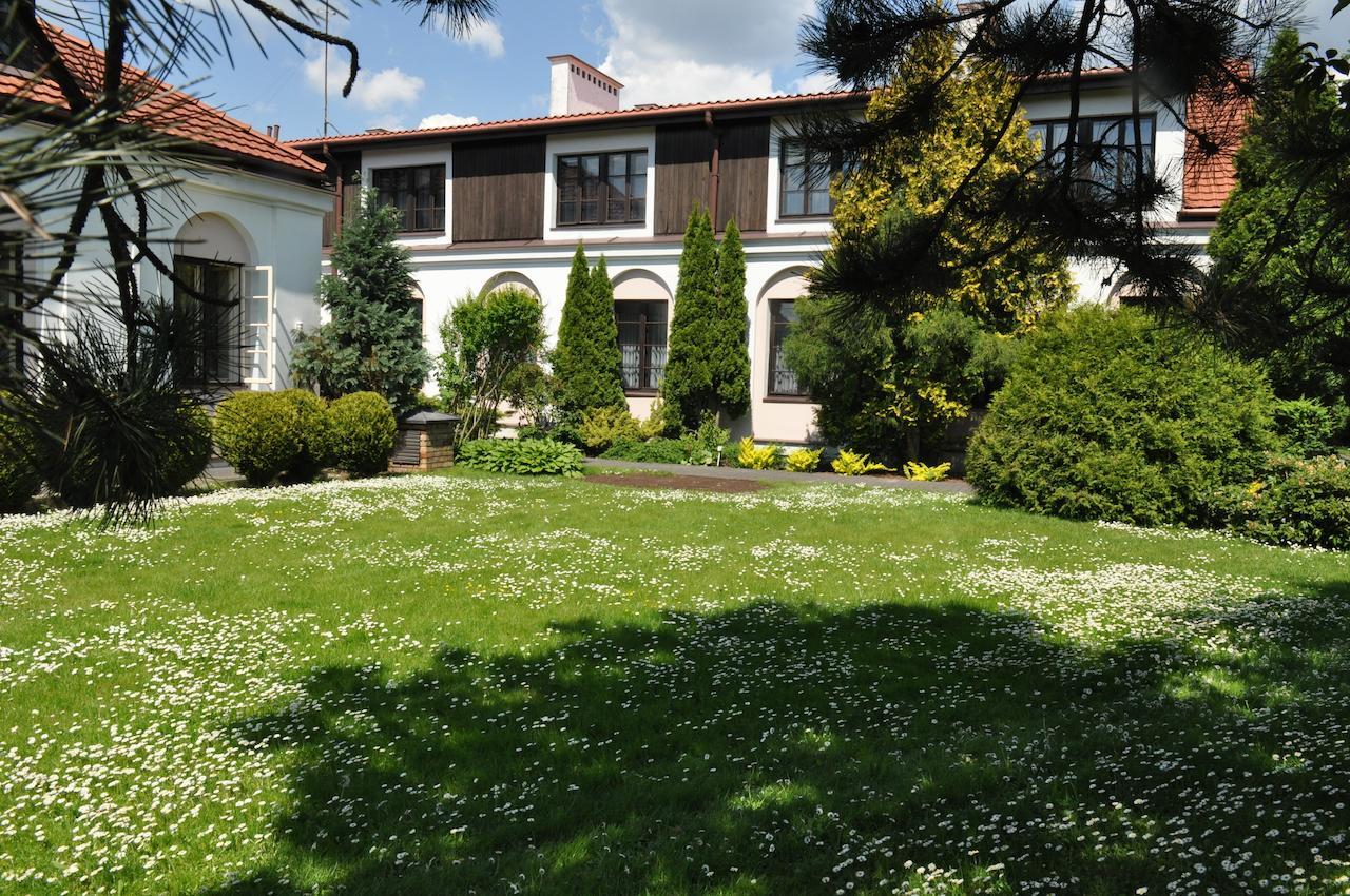 Hotel "Zajazd Napoleonski" Varsovia Exterior foto