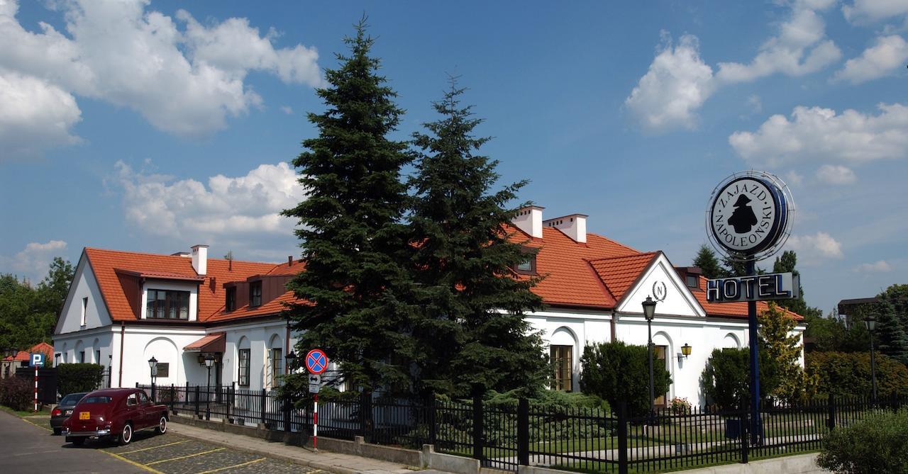Hotel "Zajazd Napoleonski" Varsovia Exterior foto